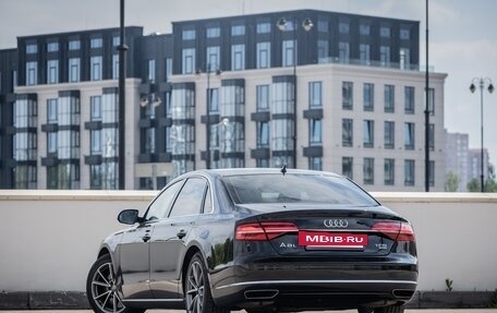 Audi A8, 2016 год, 4 000 000 рублей, 5 фотография