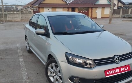 Volkswagen Polo VI (EU Market), 2011 год, 765 000 рублей, 1 фотография