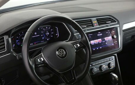 Volkswagen Tiguan II, 2019 год, 3 077 000 рублей, 9 фотография