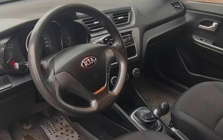 KIA Rio III рестайлинг, 2015 год, 850 000 рублей, 4 фотография