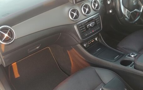 Mercedes-Benz CLA, 2014 год, 2 150 000 рублей, 13 фотография