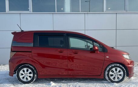 Honda Freed I, 2010 год, 1 085 000 рублей, 4 фотография