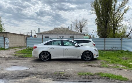 Chevrolet Cruze II, 2011 год, 1 100 000 рублей, 16 фотография