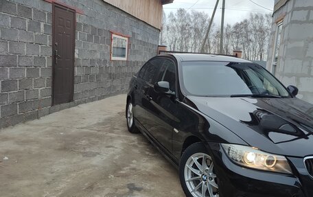 BMW 3 серия, 2009 год, 1 200 000 рублей, 14 фотография