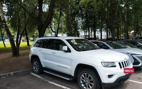 Jeep Grand Cherokee, 2013 год, 2 300 000 рублей, 2 фотография