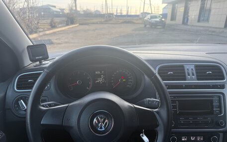 Volkswagen Polo VI (EU Market), 2015 год, 1 090 000 рублей, 6 фотография