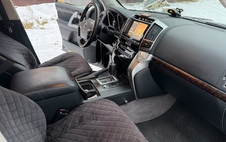 Toyota Land Cruiser 200, 2013 год, 4 370 000 рублей, 9 фотография