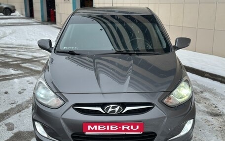 Hyundai Solaris II рестайлинг, 2013 год, 765 000 рублей, 3 фотография