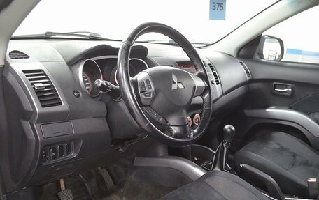 Mitsubishi Outlander III рестайлинг 3, 2008 год, 1 120 000 рублей, 9 фотография