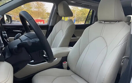 Toyota Highlander, 2022 год, 3 700 000 рублей, 16 фотография