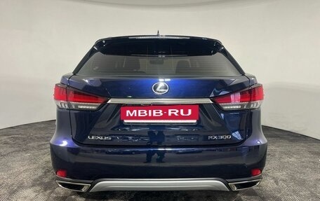 Lexus RX IV рестайлинг, 2021 год, 6 400 000 рублей, 6 фотография