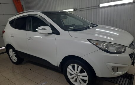 Hyundai Tucson III, 2010 год, 1 150 000 рублей, 15 фотография