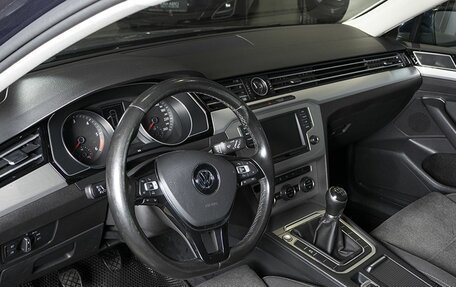 Volkswagen Passat B8 рестайлинг, 2015 год, 1 434 100 рублей, 4 фотография