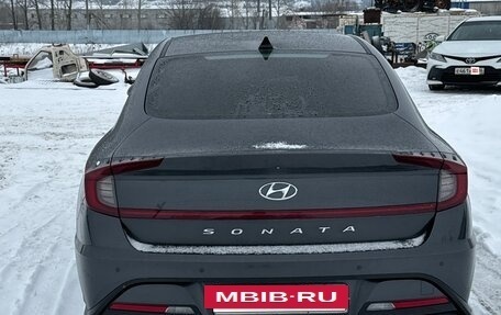 Hyundai Sonata VIII, 2021 год, 2 350 000 рублей, 3 фотография