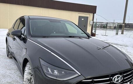 Hyundai Sonata VIII, 2021 год, 2 350 000 рублей, 5 фотография