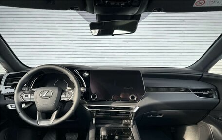 Lexus RX IV рестайлинг, 2024 год, 11 120 000 рублей, 11 фотография