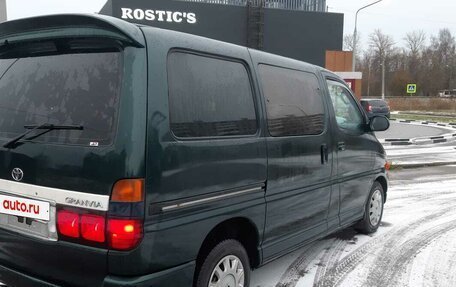 Toyota HiAce, 2000 год, 1 100 000 рублей, 4 фотография