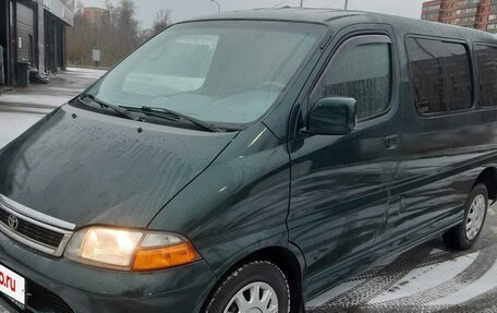 Toyota HiAce, 2000 год, 1 100 000 рублей, 12 фотография