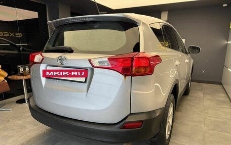 Toyota RAV4, 2013 год, 1 543 000 рублей, 4 фотография