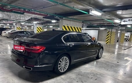 BMW 7 серия, 2017 год, 4 590 000 рублей, 6 фотография