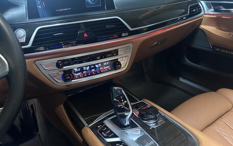 BMW 7 серия, 2017 год, 4 590 000 рублей, 22 фотография