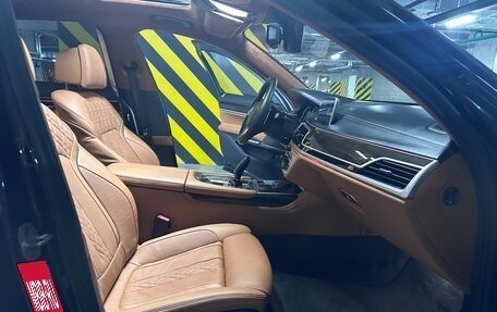 BMW 7 серия, 2017 год, 4 590 000 рублей, 17 фотография