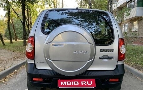 Chevrolet Niva I рестайлинг, 2013 год, 615 000 рублей, 7 фотография