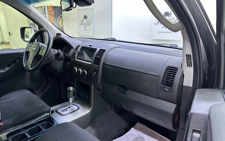 Nissan Pathfinder, 2009 год, 1 099 000 рублей, 18 фотография