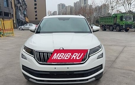 Skoda Kodiaq I, 2021 год, 2 650 000 рублей, 2 фотография