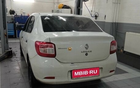 Renault Logan II, 2014 год, 550 000 рублей, 4 фотография