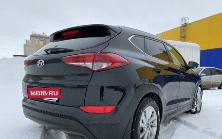 Hyundai Tucson III, 2018 год, 2 320 000 рублей, 4 фотография