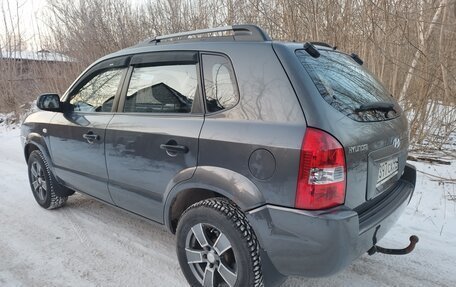 Hyundai Tucson III, 2008 год, 740 000 рублей, 7 фотография