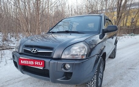 Hyundai Tucson III, 2008 год, 740 000 рублей, 3 фотография