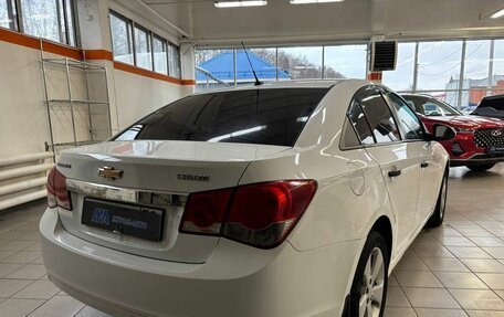 Chevrolet Cruze II, 2011 год, 530 000 рублей, 5 фотография