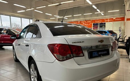 Chevrolet Cruze II, 2011 год, 530 000 рублей, 7 фотография