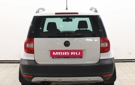 Skoda Yeti I рестайлинг, 2011 год, 989 900 рублей, 6 фотография