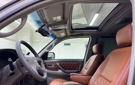 Toyota Sequoia II рестайлинг, 2002 год, 1 749 000 рублей, 9 фотография