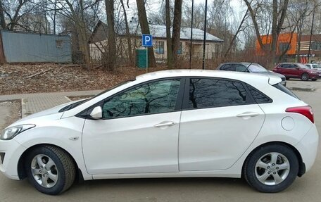 Hyundai i30 II рестайлинг, 2013 год, 1 070 000 рублей, 4 фотография