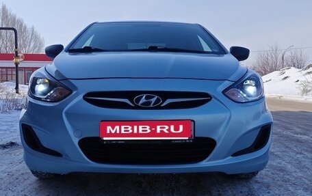 Hyundai Solaris II рестайлинг, 2013 год, 765 000 рублей, 3 фотография