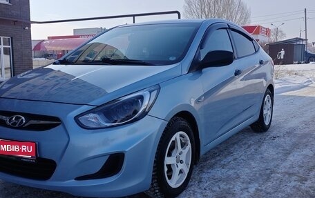 Hyundai Solaris II рестайлинг, 2013 год, 765 000 рублей, 11 фотография