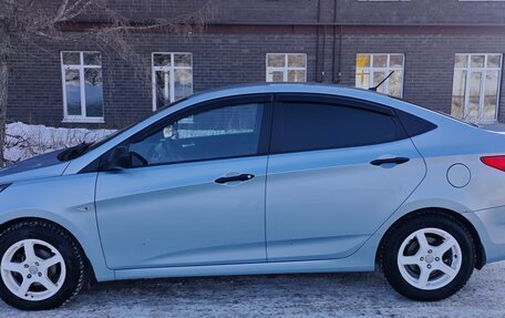 Hyundai Solaris II рестайлинг, 2013 год, 765 000 рублей, 14 фотография