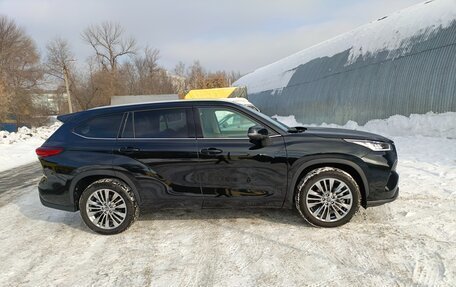 Toyota Highlander, 2024 год, 8 300 000 рублей, 5 фотография