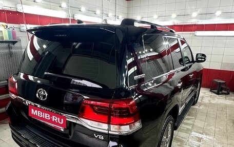 Toyota Land Cruiser 200, 2019 год, 10 500 000 рублей, 14 фотография