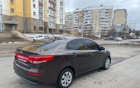 KIA Rio III рестайлинг, 2016 год, 1 110 000 рублей, 4 фотография