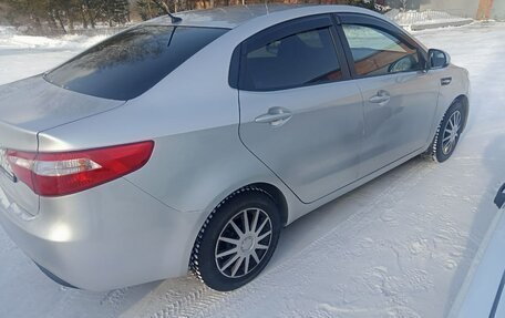 KIA Rio III рестайлинг, 2013 год, 920 000 рублей, 5 фотография