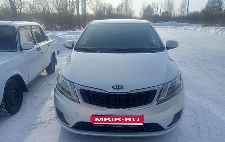 KIA Rio III рестайлинг, 2013 год, 920 000 рублей, 3 фотография