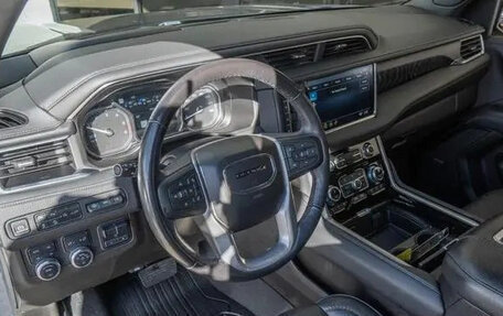 GMC Yukon IV, 2021 год, 6 500 750 рублей, 4 фотография