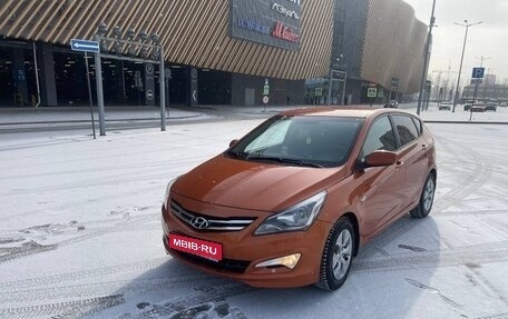 Hyundai Solaris II рестайлинг, 2014 год, 920 000 рублей, 1 фотография