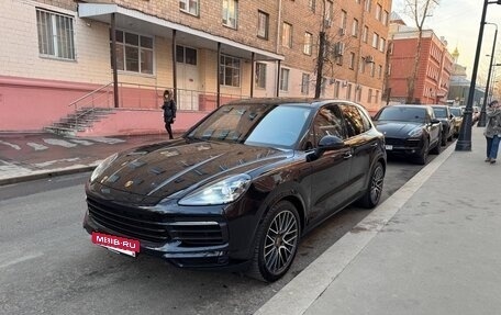 Porsche Cayenne III, 2021 год, 8 700 000 рублей, 2 фотография