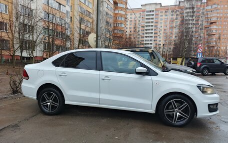 Volkswagen Polo VI (EU Market), 2017 год, 910 000 рублей, 10 фотография